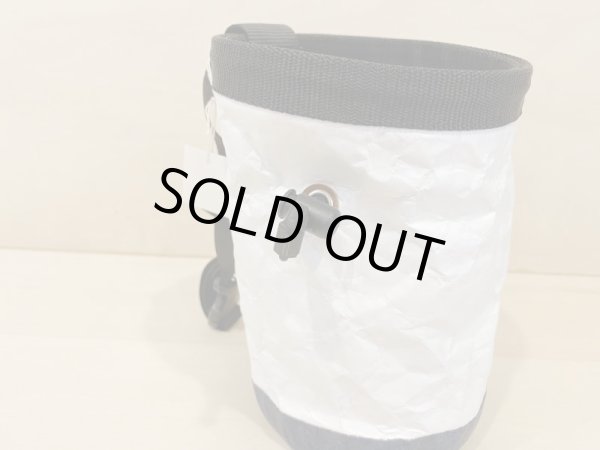 画像6: Chalk Bag E Tyvek® - 03 白 x 紺 / FINGER JOINT (6)