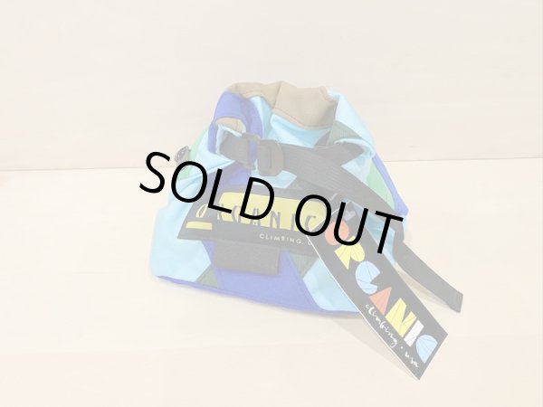 (※画像は別カラー)　ロールトップでコンパクトに収納